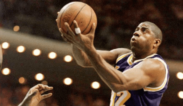 Magic Johnson fue uno de los más grandes jugadores de Los Angeles Lakers. (Créditos: AFP)