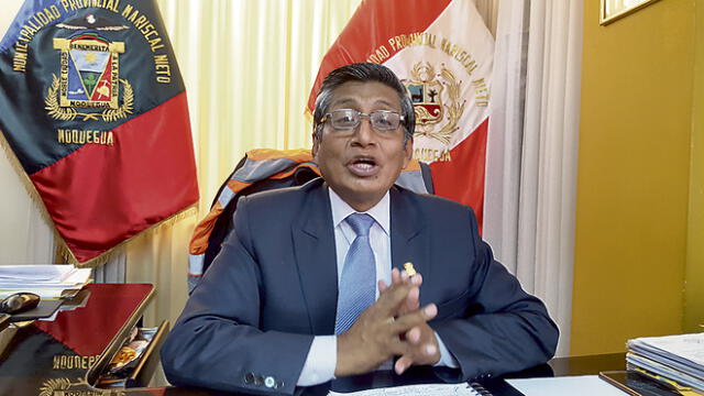 Alcalde Hugo Quispe pospone cambiar a sus gerentes