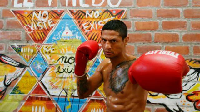 El boxeador peruano aseguró que no se "presta para esas cosas".