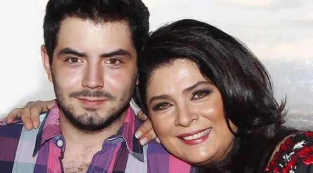 Victoria Ruffo apoya la carrera artística de José Eduardo. (Foto: Bailoteando)