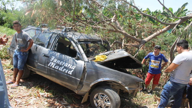 Sullana: auto choca con árbol y muere conductor