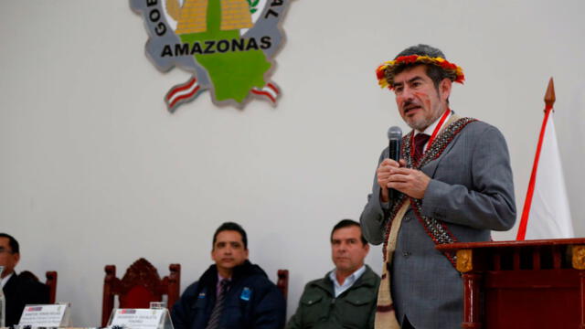 Ministro de Comercio Exterior entrega Nuevo Plan Exportador de Amazonas
