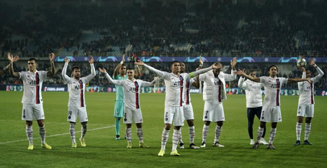 El equipo parisino sumó 9 puntos y se mantiene como líder del grupo A. Foto :AFP.