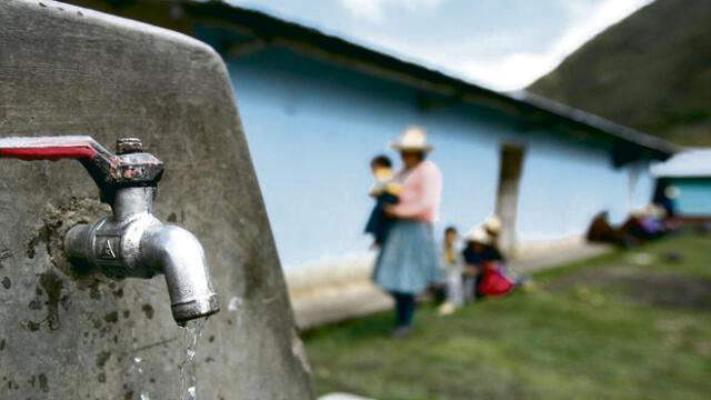 MOROSOS. Más de 40 mil cusqueños no pagan las facturas de sus recibos por el consumo de agua potable.