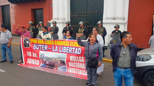 Trujillo: continúan las medidas de protesta de los docentes