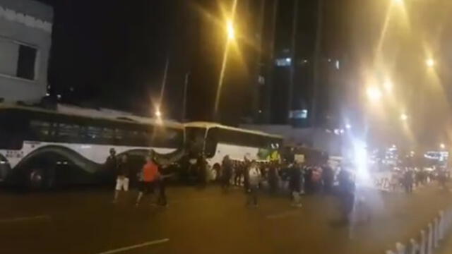 Fujimorismo convoca a marcha contra PPK con portátil trasladada en buses [VIDEO]