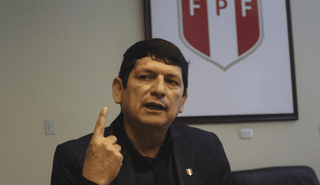 Agustín Lozano se refirió a acusación sobre reventa de FPF. | Foto: GLR