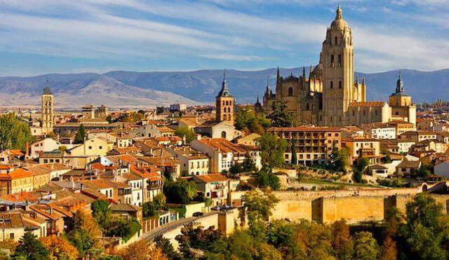 Segovia cuenta con una población de 154 387 habitantes. Foto: Internet.