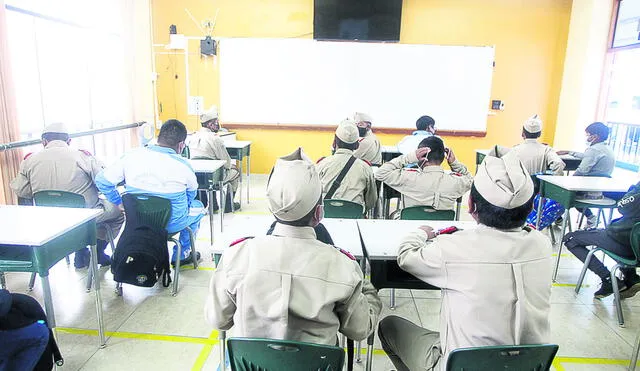 grupo de muestra. Prueba será tomada a escolares de segundo, cuarto y sexto de primaria.