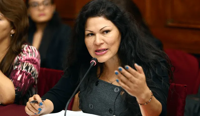 Fujimorista Yesenia Ponce reportó compañeros fantasmas