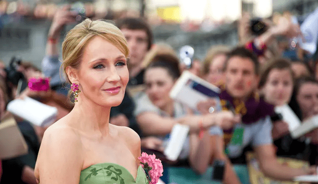 J.K. Rowling se encuentra en medio del a polémica. (Foto: Shutterstock)