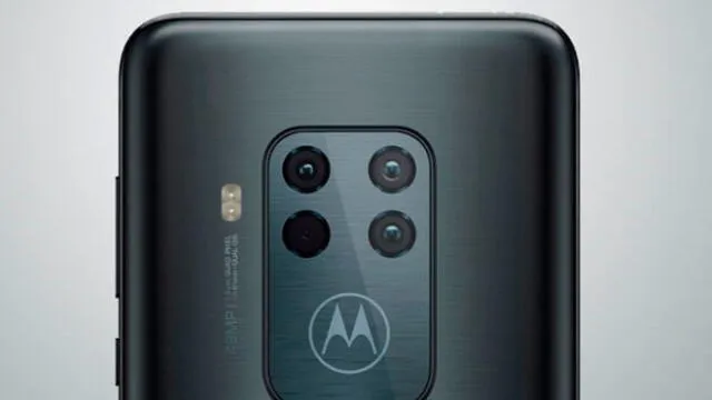 Motorola One Zoom tendrá cuádruple cámara trasera.