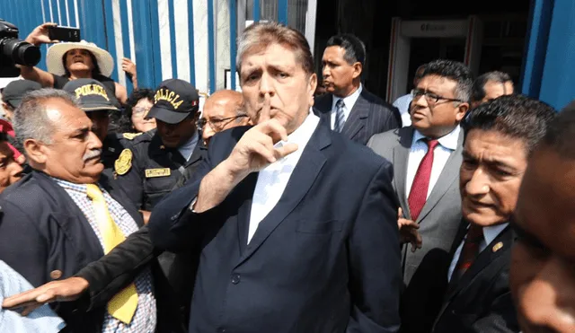 Alan García criticó la reposición de los fiscales Vela y Pérez
