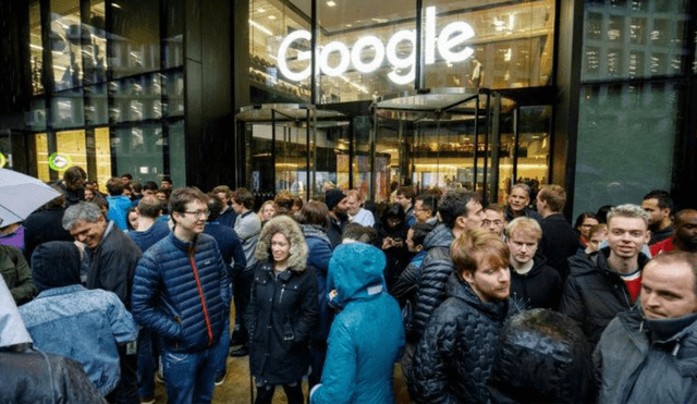 Google: Trabajadores protestan contra el trato al acoso sexual en la compañía [VIDEO]