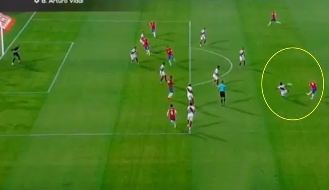 Arturo Vidal marcó un golazo en el Chile vs. Perú desde larga distancia. Foto: Captura de América TV