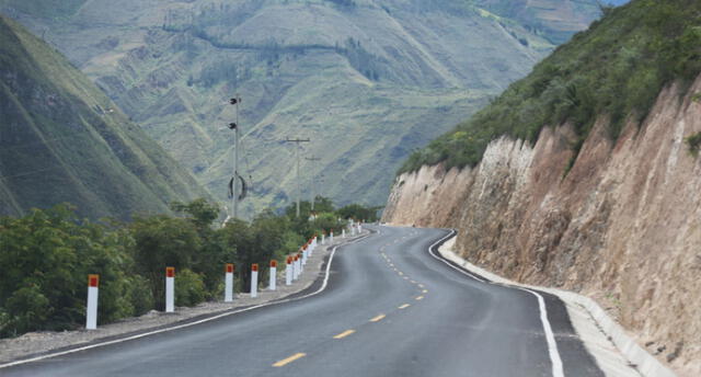 MTC firma contrato para intervenir 273 kilómetros del corredor vial Cusco -Madre de Dios.