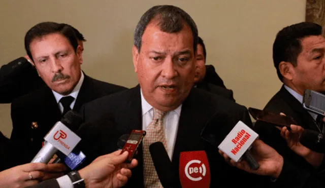 Jorge Nieto: Gobierno está decidido a impulsar la institucionalización de las FF. AA.