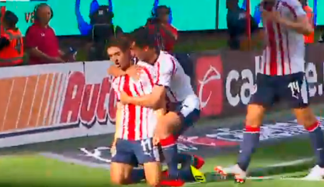 Chivas vs Santos Laguna: Brizuela anotó el 1-0 parcial con letal zurdazo [VIDEO]
