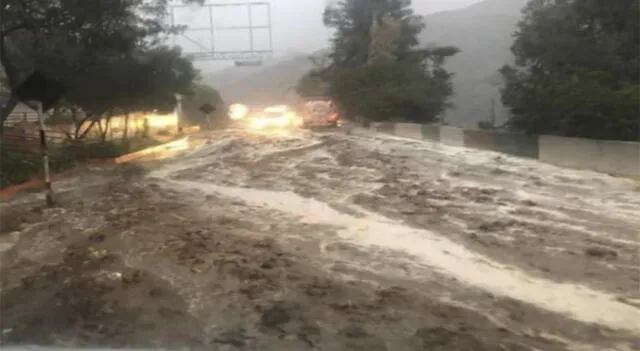 Arequipa. Torrenciales lluvias registradas en el distrito de Uchumayo provocan daños en zonas como Cerro Verde..