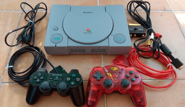 PlayStation es la primera consola de Sony, que se lanzó en diciembre de 1994.