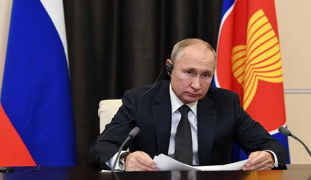 Vladimir Putin durante la Cumbre de Asia Oriental. Foto: Sputnik/AFP