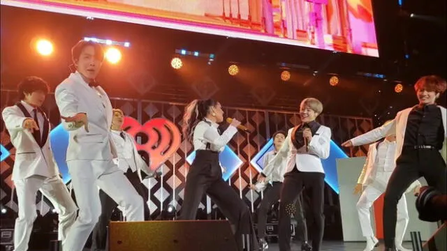 Estrellas de la música coincidieron en el escenario del Jingle Ball Tour de iHeartRadio.