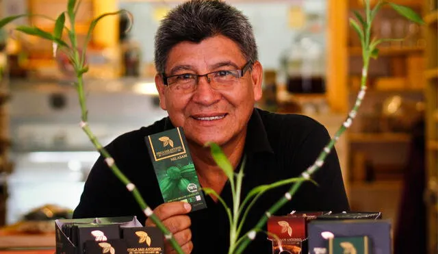 Rolando Herrera: "Aquí producimos el primer chocolate orgánico del Perú"