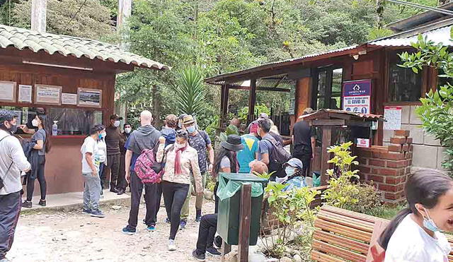 TURISTAS. Turistas llevados por agencias informales no pudieron conocer Machupicchu.