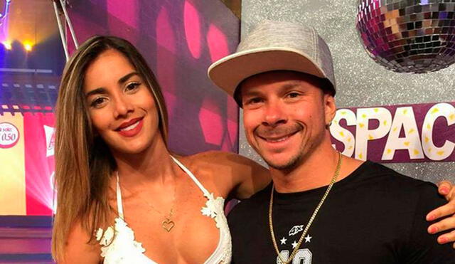 Facebook: Rodrigo González mandó peculiar 'saludo' de bodas a Mario Hart y Korina Rivadeneira
