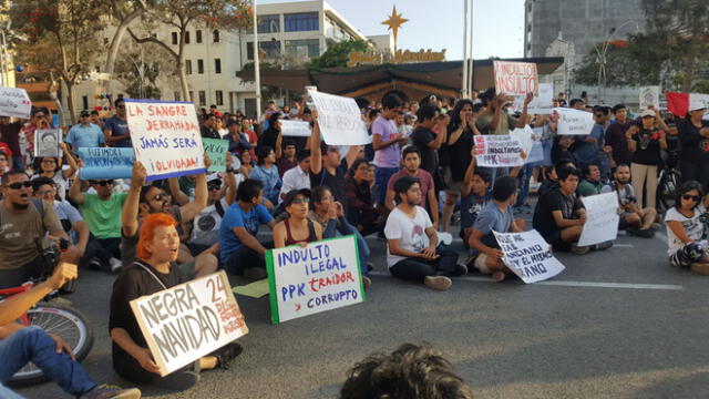 Chiclayo: Jóvenes marcharon contra el Indulto a Alberto Fujimori [VIDEO]