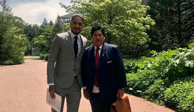 Paolo Guerrero y Edwin Oviedo llegaron a la sede de la FIFA