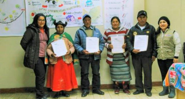 Enseñan quechua a servidores de Cusco y Apurímac para mejorar la atención publica