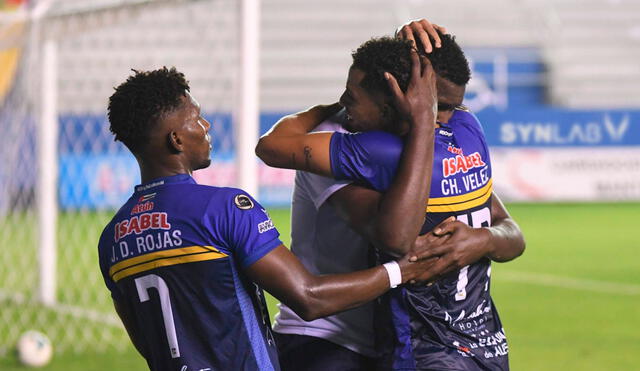 Delfín SC superó a su similar de LDU con goles de Garcés y Rojas por la jornada 14 de la Segunda Fase de LigaPro de Ecuador. Foto: Twitter.