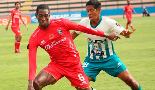 Abdiel Ayarza llegó esta temporada a Cienciano proveniente de Independiente de Panamá. Foto: Twitter Cienciano