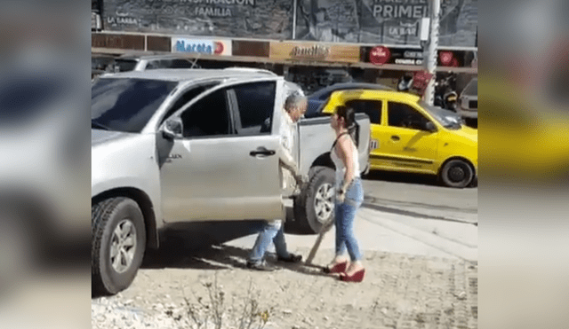 YouTube viral: mujer estalla en cólera al ver a esposo con su amante y los golpea con bate [VIDEO]