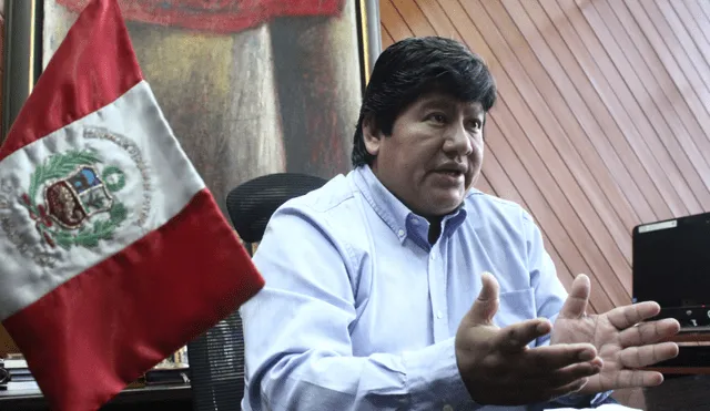 Edwin Oviedo negó haber negociado información con Hinostroza por "Caso Wachiturros"