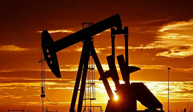 OPEP+  acuerda mantener la producción de petróleo sin cambios a pesar de tope a precio de crudo ruso