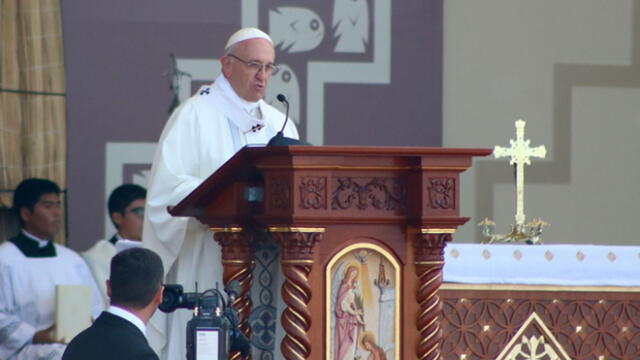 Cuestionan presencia de miembro del Sodalicio en misa del Papa en Trujillo [FOTOS]