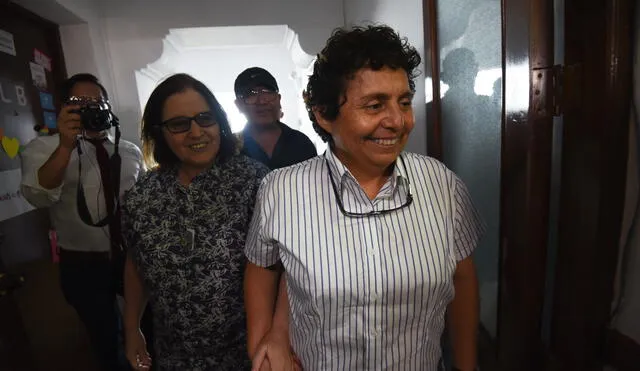  Matrimonio entre Susel Paredes y Gracia Aljovín gana en primera instancia [FOTOS]
