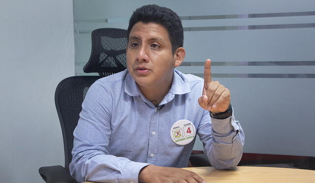 Arturo Ayala: “El Congreso se convirtió en una oficina de despacho de mafias” [VIDEO]