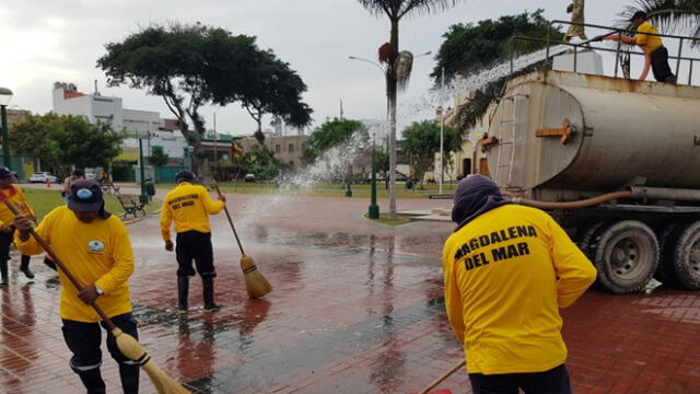 Magdalena del Mar: retiran a cientos de ambulantes en plaza Túpac Amaru