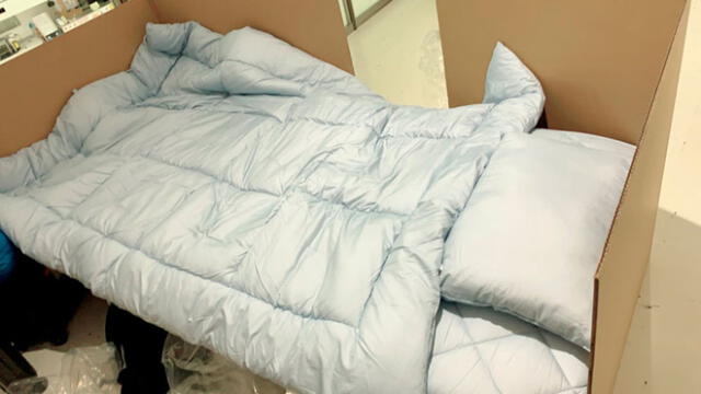 Aeropuerto de Japón se convierte en hotel con camas de cartón por el coronavirus