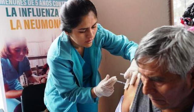 Vacuna contra neumococo ya está disponible para adultos mayores a nivel nacional