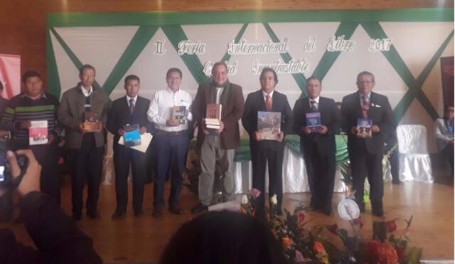 Ediciones Copé donó más de dos mil libros a bibliotecas de Huancayo
