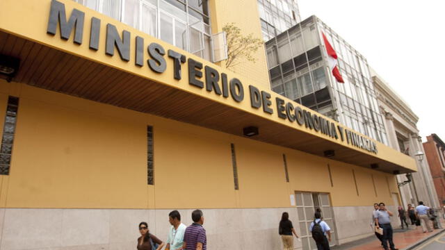 MEF reglamenta norma para prevenir la evasión y elusión fiscal