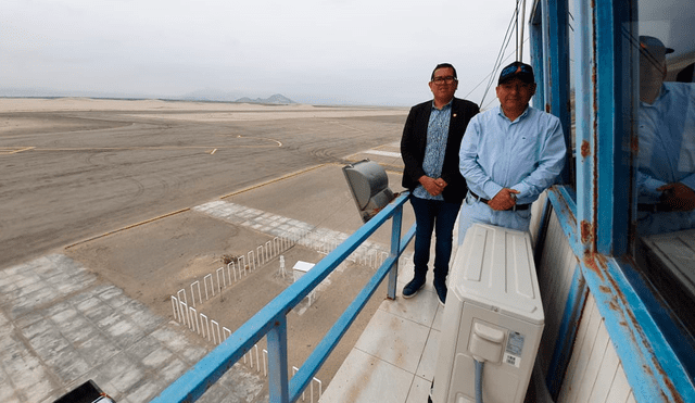 Congresista y el gerente de Aeropuertos de Corpac recorrieron las instalaciones.