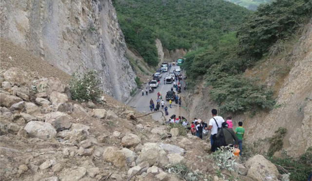 Reportan derrumbe de grandes magnitudes en Cajamarca 
