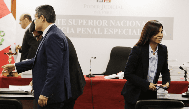 Fiscal José Domingo Pérez indicó que las declaraciones de Giulliana Loza provocan que seguidores fujimoristas los agredan verbal y físicamente. Foto: John Reyes / La República.