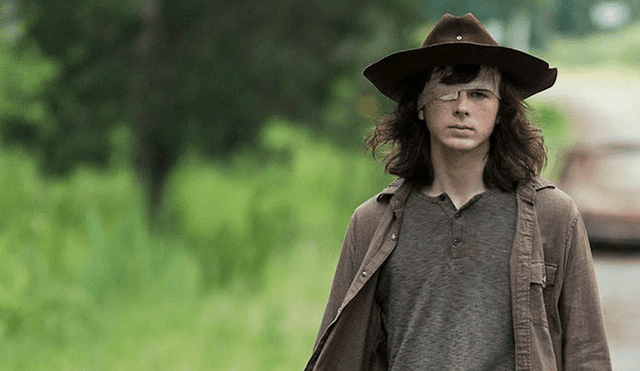 The Walking Dead: ¿Carl molesto? Actor envía mensaje a guionista tras final de temporada