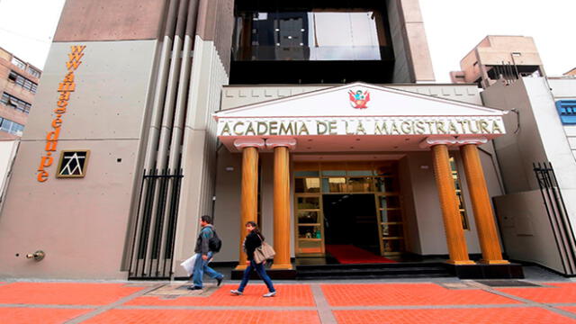 Academia de la Magistratura coordinará evaluación parcial del desempeño de jueces y fiscales